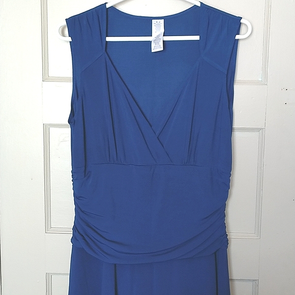 EUC Avon Size M Blue Sleeveless Dress - Picture 2 of 7
